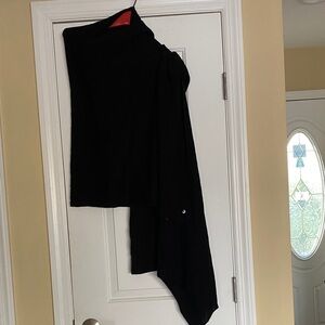 Ugg Cashmere Silver Logo Black Wrap In Great Used Condition No Material Tag
